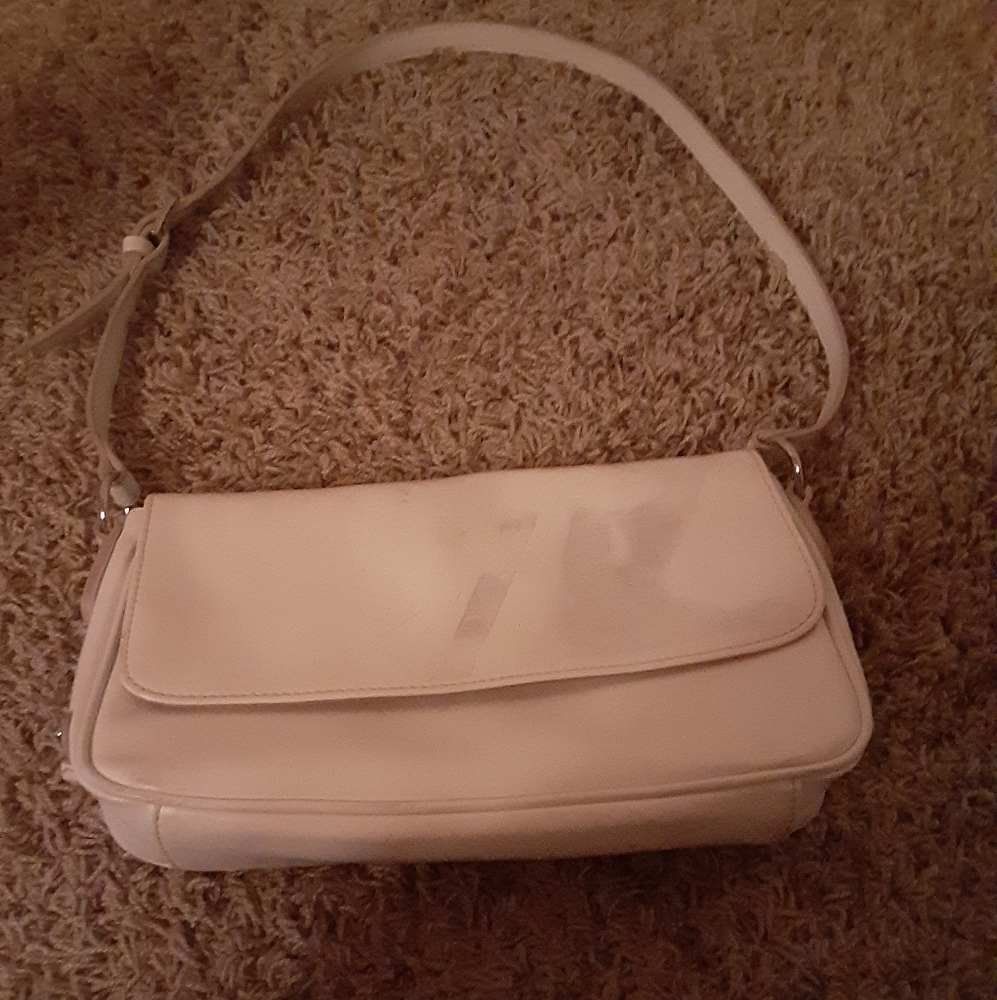 White leather shoulder bag